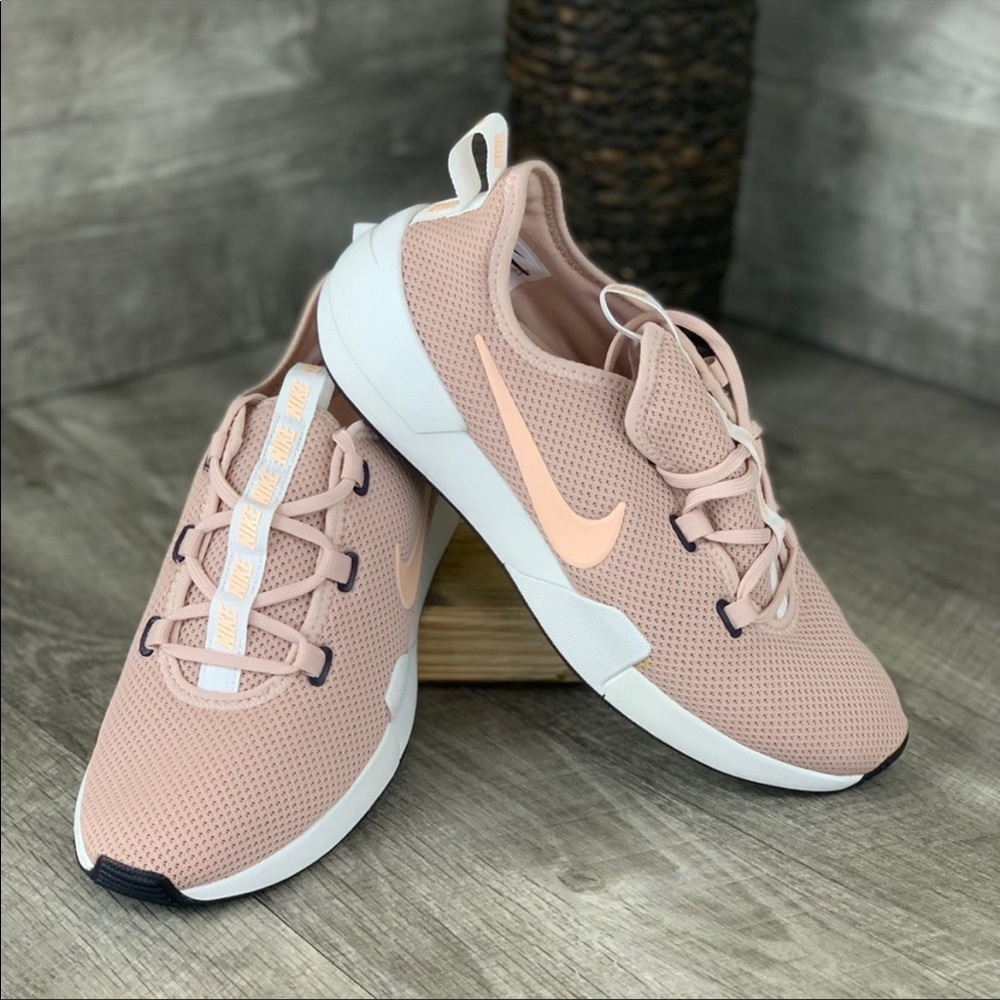 {Nike} Ashin Modern Run Sneakers